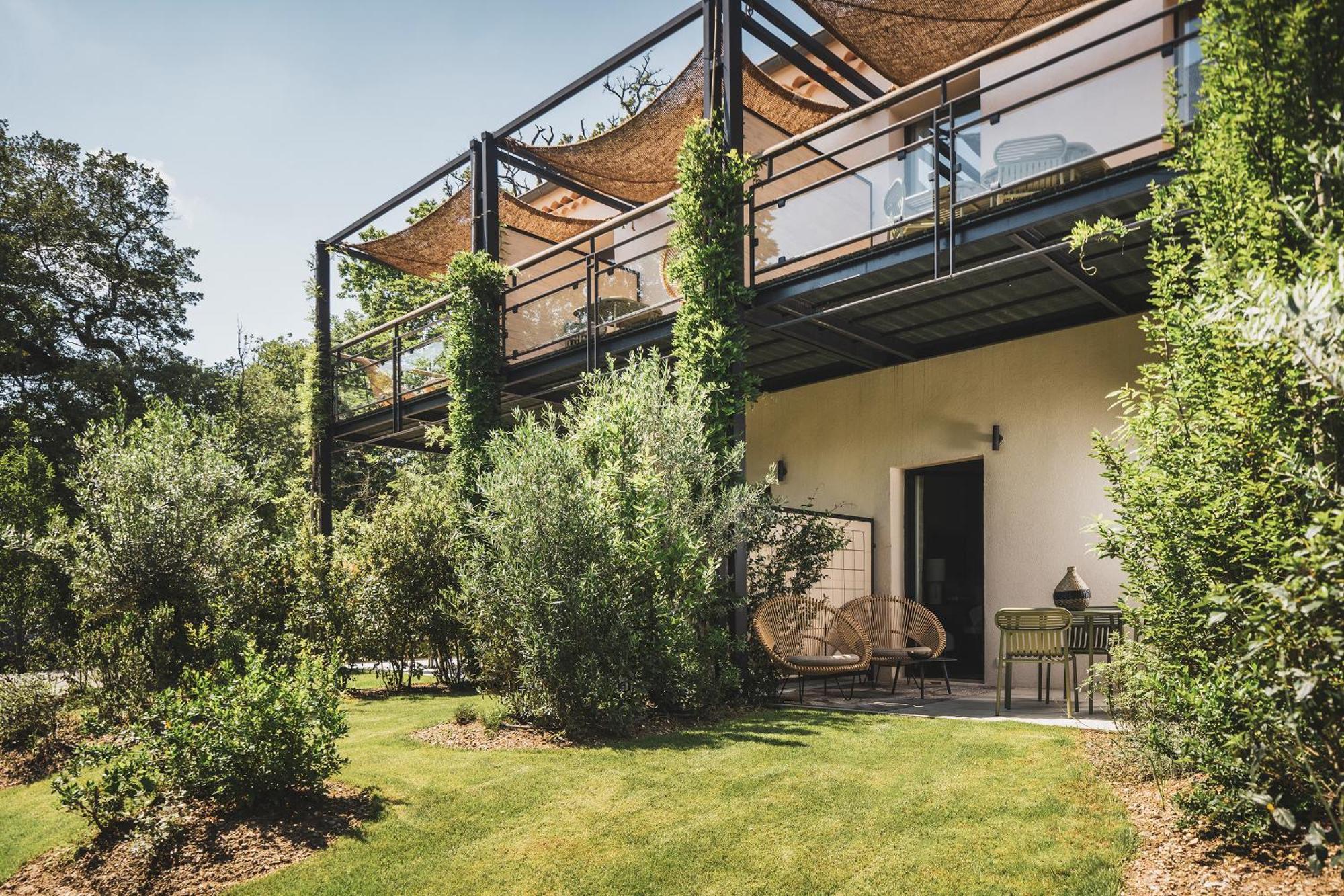 Les Lodges Sainte-Victoire Hotel & Spa 勒图鲁内 外观 照片